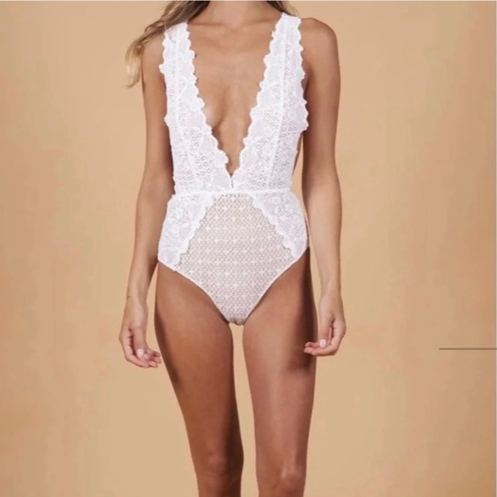 Nightcap Net Mesh Plunge One Piece Dove Size M